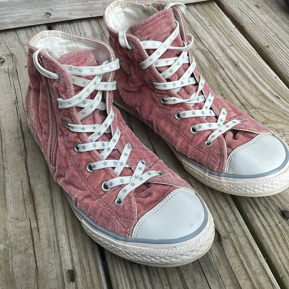 Converse Chuck Taylor Pink Velvet Glitter High Top Sneakers Junior 6